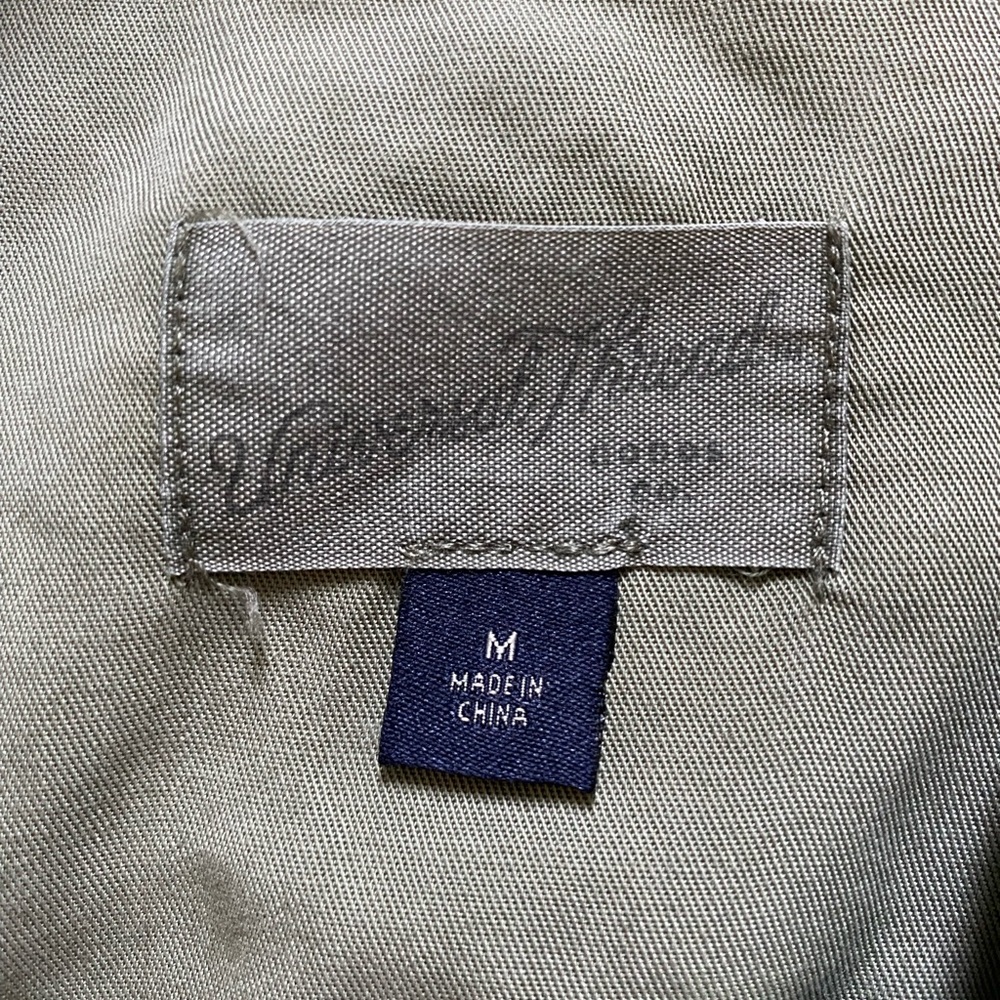 Target Army Green Button down - Picture 4 of 7